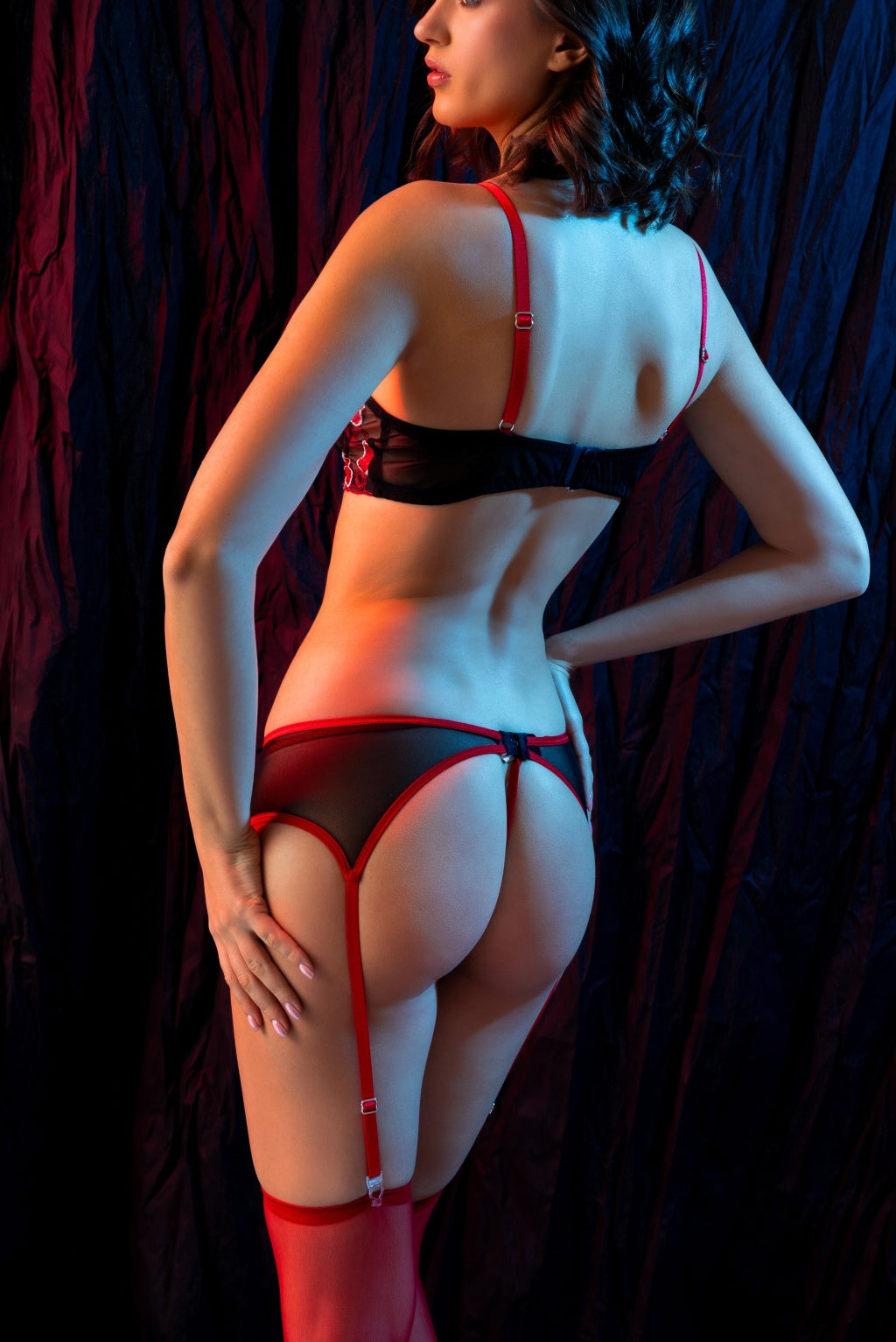 Kırmızı Dantel Jartiyerli 4’lü Fantazi İç Giyim Takımı,Transparan Ayarlanabilir Askılı,Kadın İçGiyim