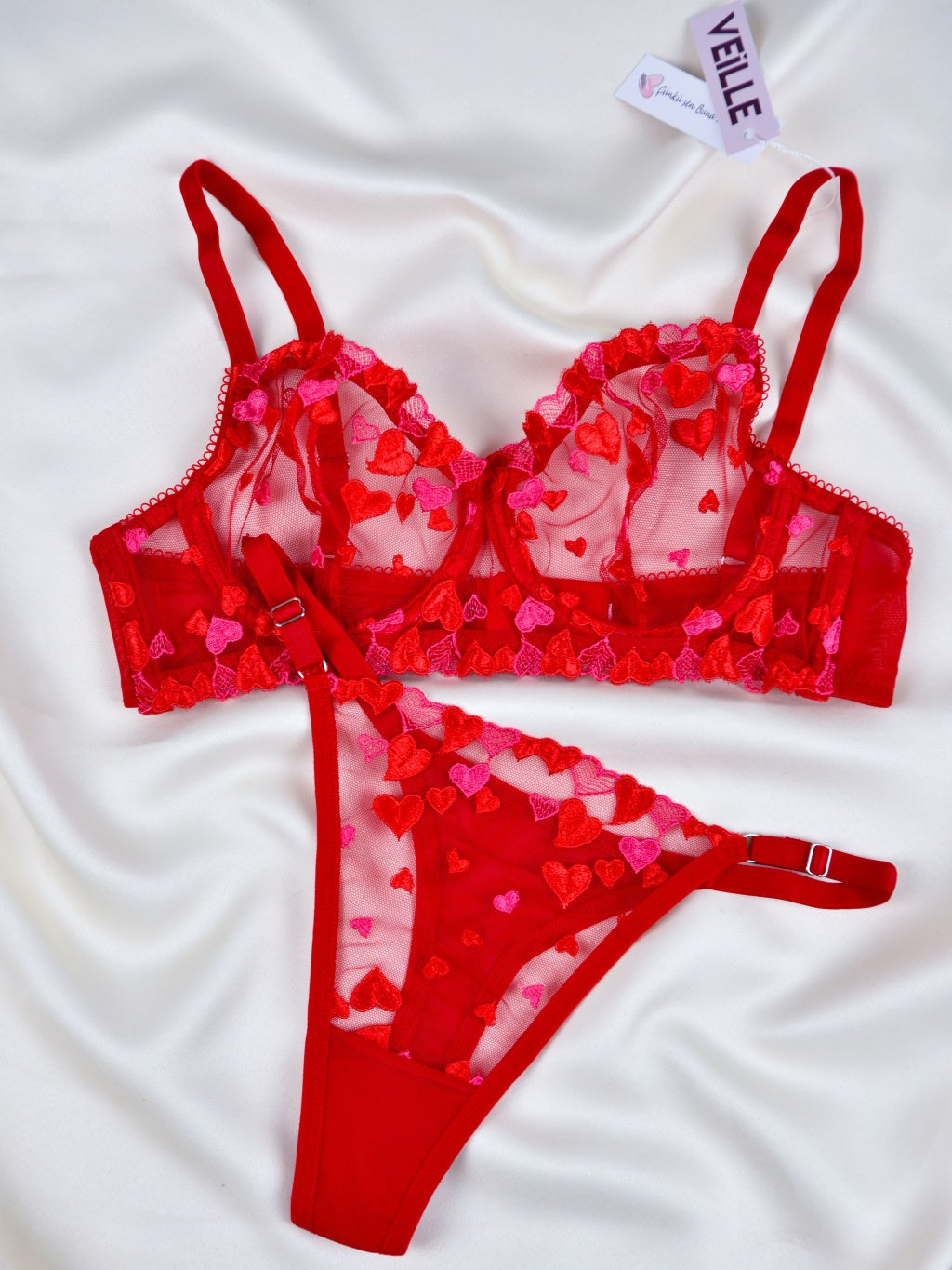 Kadın  Kalpli Kırmızı Dantelli Balenli  Sütyen Külot Takım